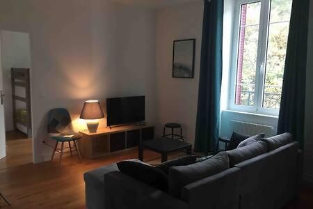 סן-נקטר Magnifique Et Lumineux Appartement Au Coeur Du Sancy מראה חיצוני תמונה